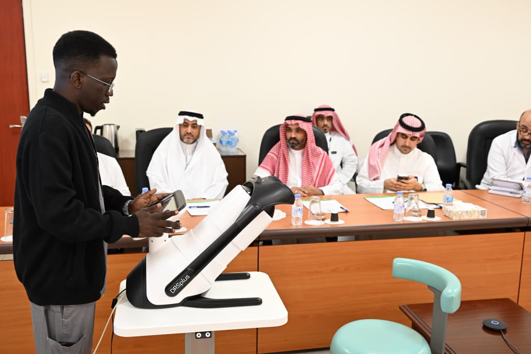 King Abdulaziz University Explores Future of Smart Healthcare in “Physician and AI” Forum